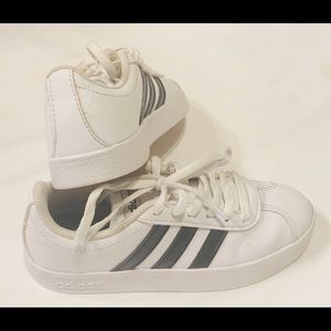 Used White and black Adidas